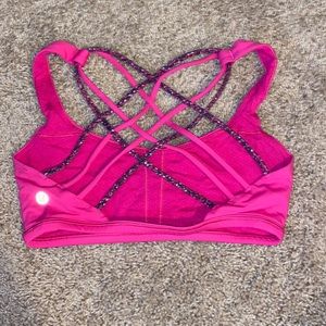 Lululemon sports bra